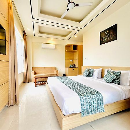 Hotel Aqua Vibes Rishīkesh Εξωτερικό φωτογραφία