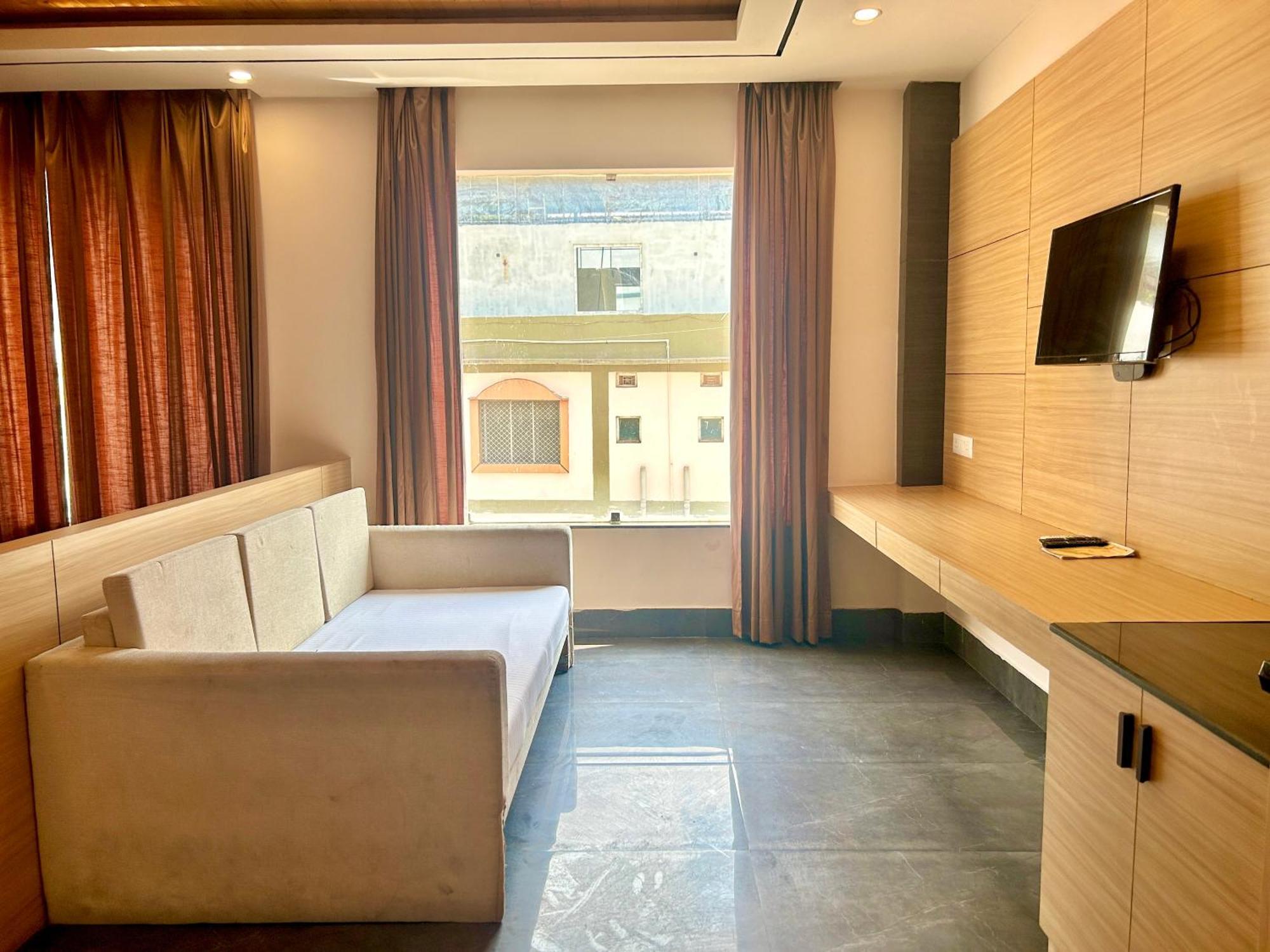 Hotel Aqua Vibes Rishīkesh Εξωτερικό φωτογραφία