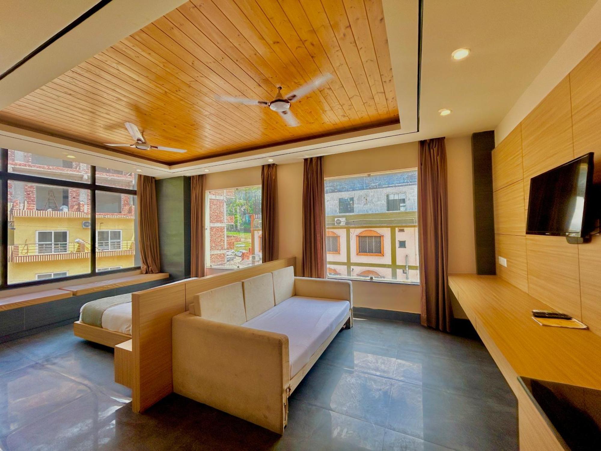 Hotel Aqua Vibes Rishīkesh Εξωτερικό φωτογραφία